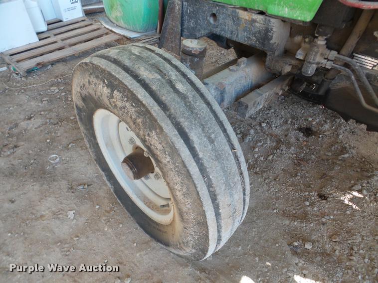 image for item DF9508 Deutz Allis F3L912 tractor