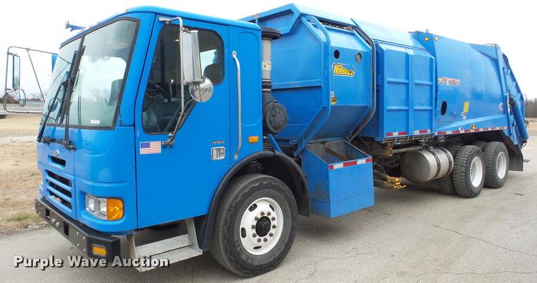 image for item DG9096 2006 Sterling Condor American Lafrance refuse truck