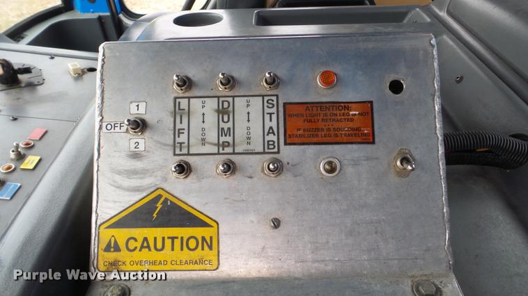 image for item DG9096 2006 Sterling Condor American Lafrance refuse truck