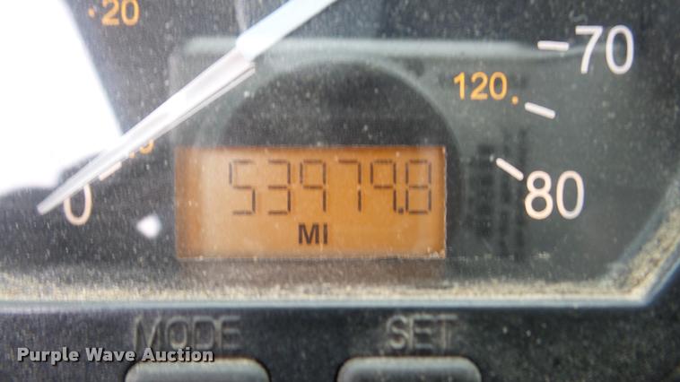 image for item DG9096 2006 Sterling Condor American Lafrance refuse truck