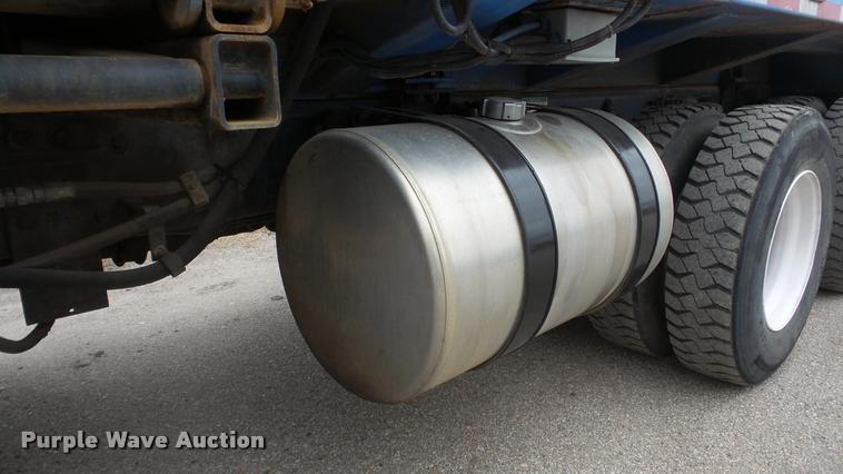 image for item DG9096 2006 Sterling Condor American Lafrance refuse truck