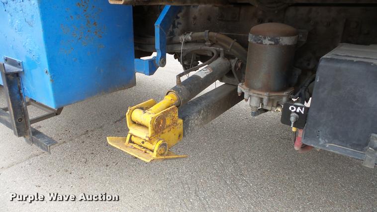 image for item DG9096 2006 Sterling Condor American Lafrance refuse truck