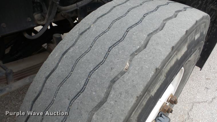 image for item DG9096 2006 Sterling Condor American Lafrance refuse truck