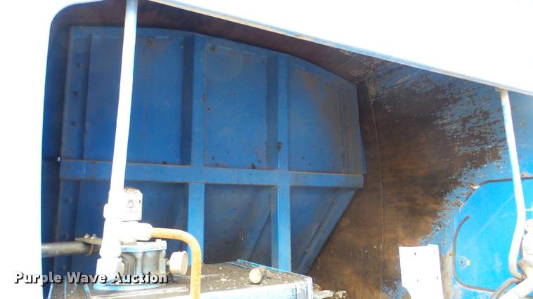 image for item DG9096 2006 Sterling Condor American Lafrance refuse truck