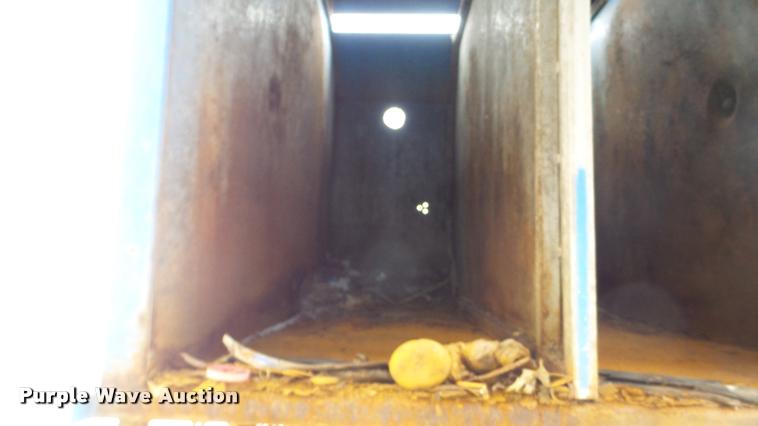 image for item DG9096 2006 Sterling Condor American Lafrance refuse truck