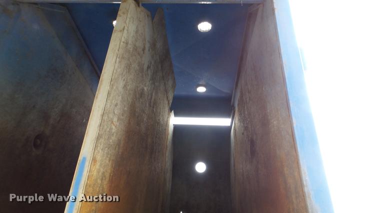 image for item DG9096 2006 Sterling Condor American Lafrance refuse truck