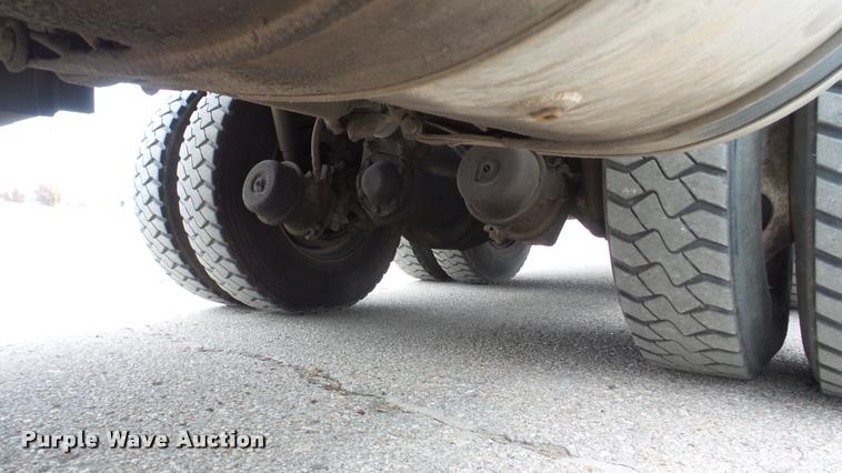 image for item DG9096 2006 Sterling Condor American Lafrance refuse truck