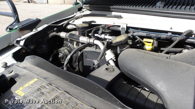 image for item J5713 2010 Ford Econoline E450 Super Duty Eldorado shuttle bus