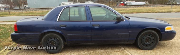 image for item K1007 2006 Ford Crown Victoria Police Interceptor