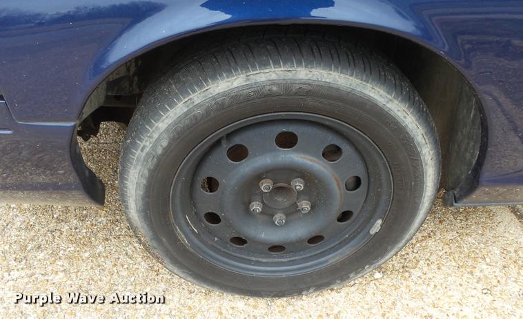 image for item K1007 2006 Ford Crown Victoria Police Interceptor