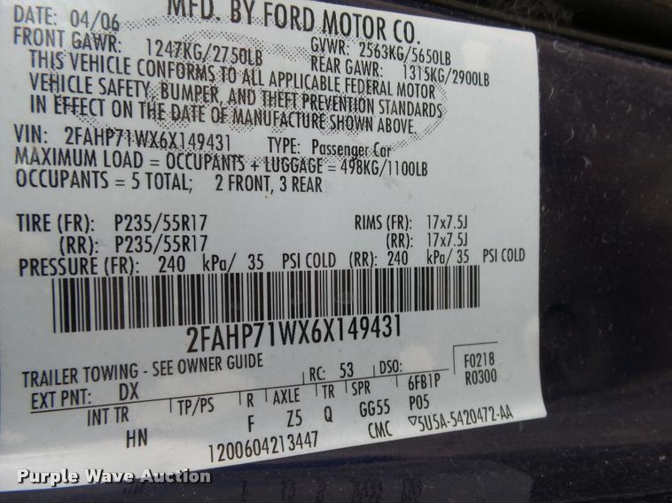 image for item K1007 2006 Ford Crown Victoria Police Interceptor