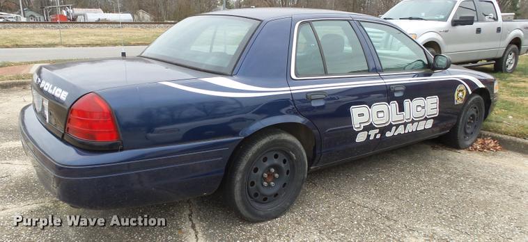 image for item K1008 2006 Ford Crown Victoria Police Interceptor