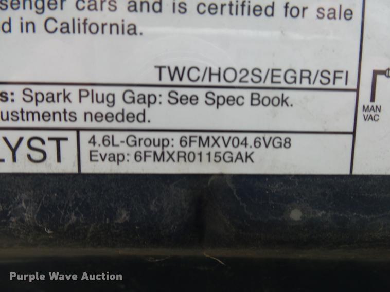 image for item K1008 2006 Ford Crown Victoria Police Interceptor