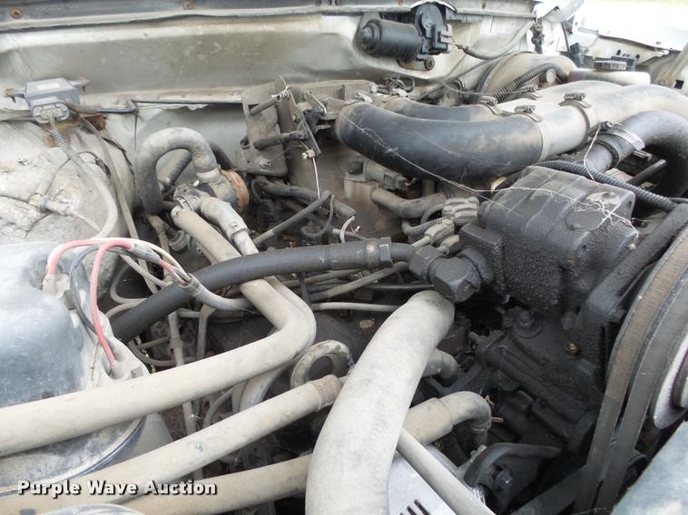 image for item K1009 1995 Ford F350 refuse truck