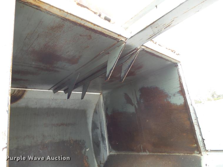 image for item K1009 1995 Ford F350 refuse truck