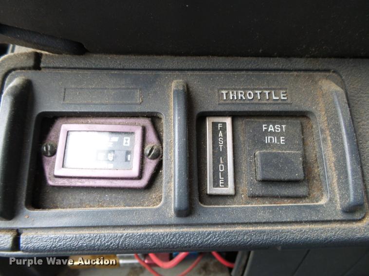 image for item K1010 2002 GMC C8500 refuse truck