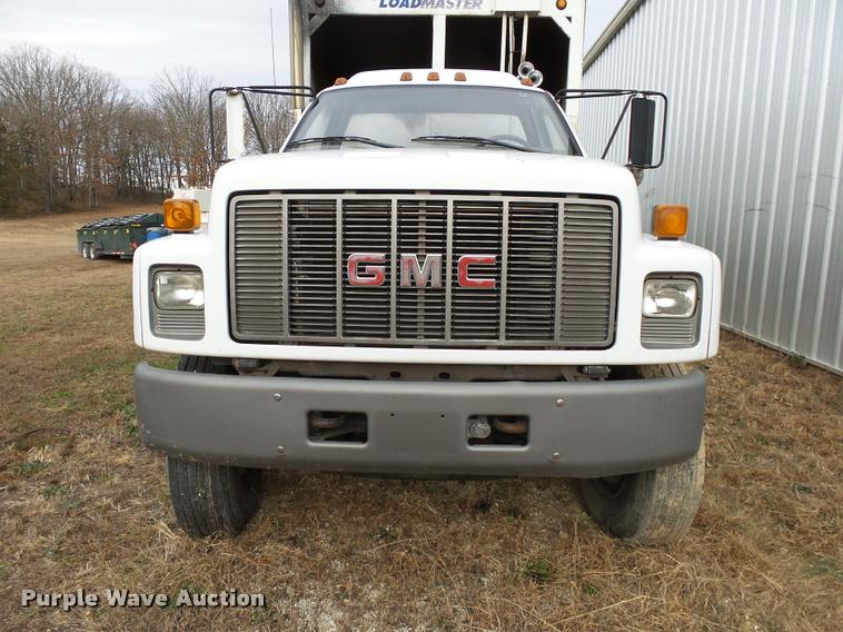image for item K1010 2002 GMC C8500 refuse truck