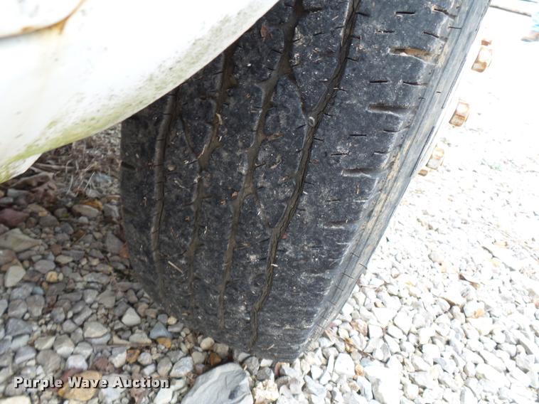 image for item K3413 1988 GMC Vandura G3500 box truck