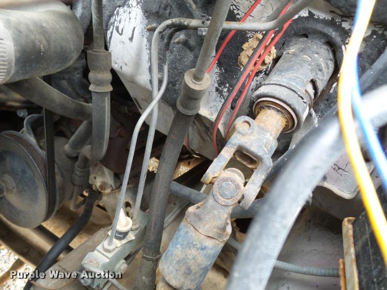 image for item K3413 1988 GMC Vandura G3500 box truck