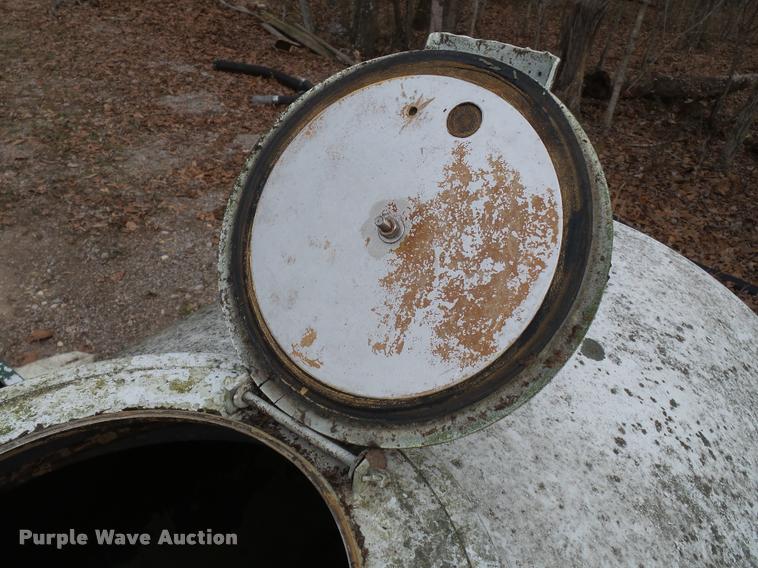 image for item K3414 Shop built tank bed