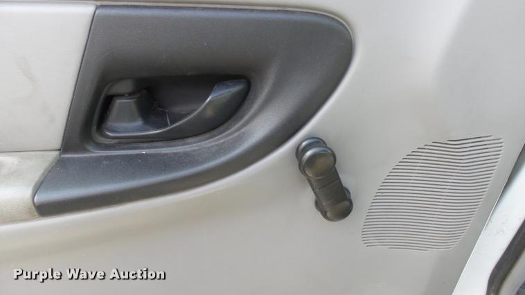 image for item K8039 1998 Ford Ranger pickup truck