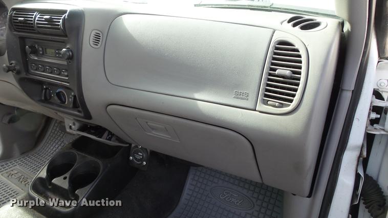 image for item K8039 1998 Ford Ranger pickup truck