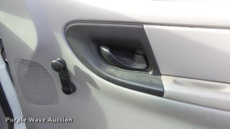 image for item K8039 1998 Ford Ranger pickup truck