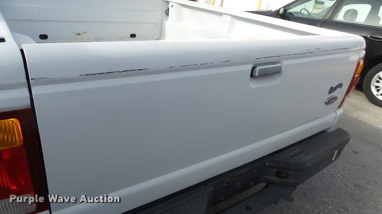 image for item K8039 1998 Ford Ranger pickup truck