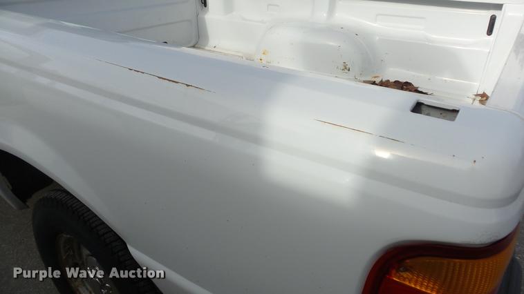 image for item K8039 1998 Ford Ranger pickup truck