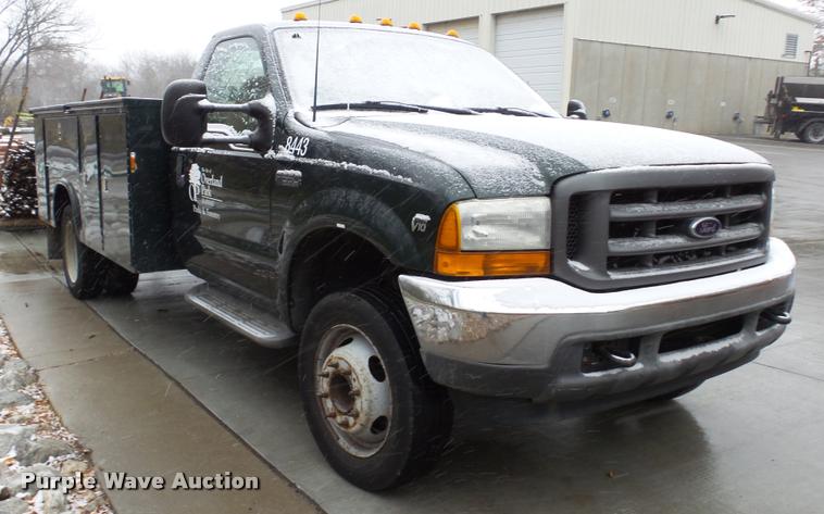 image for item K8064 2001 Ford F550 Super Duty XL utility truck