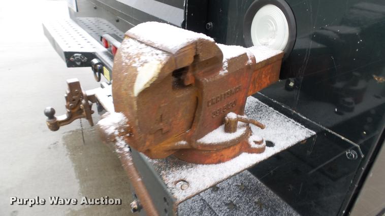 image for item K8064 2001 Ford F550 Super Duty XL utility truck