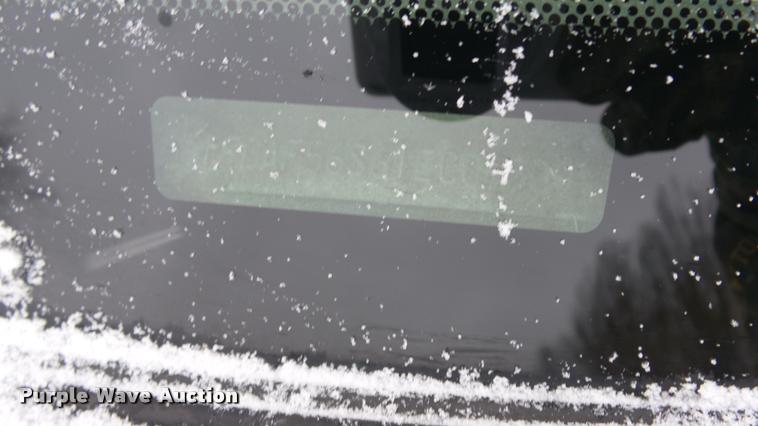 image for item K8064 2001 Ford F550 Super Duty XL utility truck