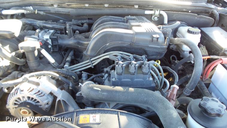 image for item K8068 2010 Ford Explorer XLT SUV