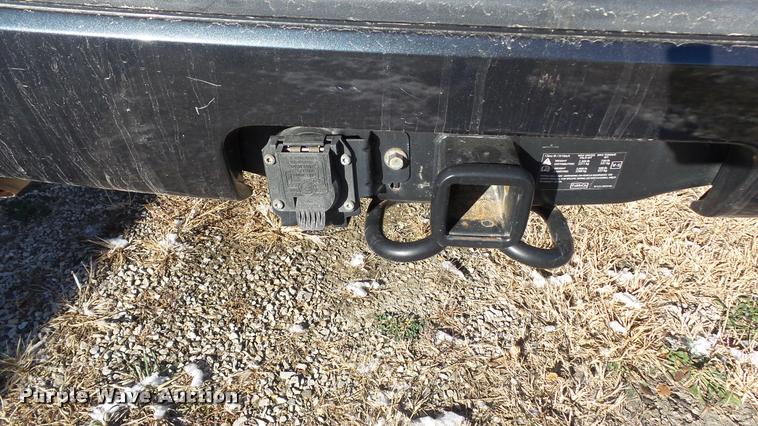 image for item K8068 2010 Ford Explorer XLT SUV