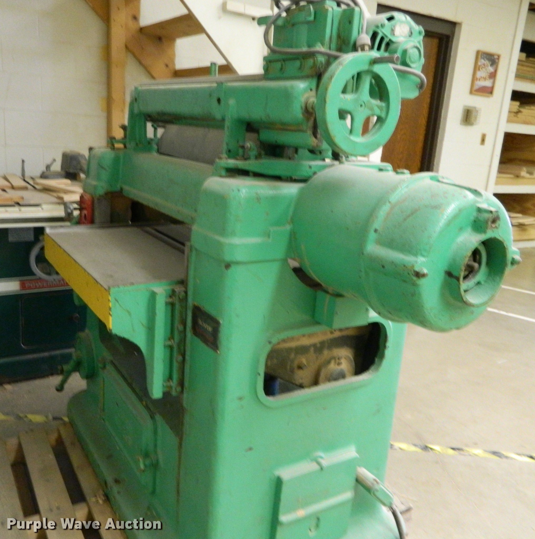 Oliver 299D wood planer in Hays, KS Item BK9309 sold Purple Wave