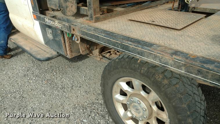 image for item BU9876 Hydra Bed series 30 bale bed