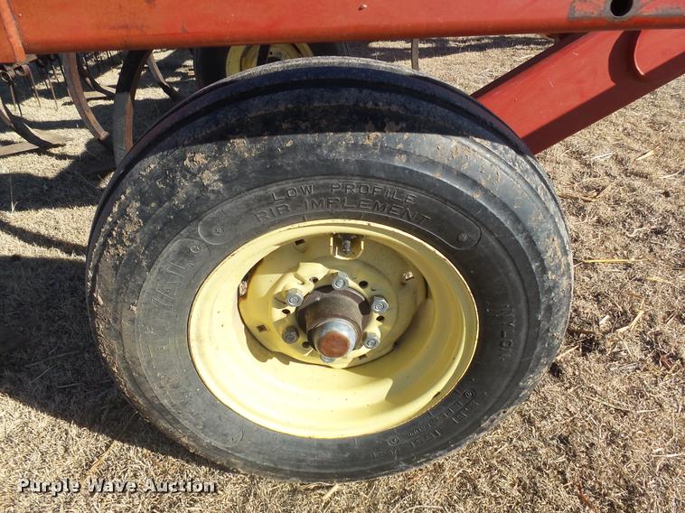 image for item DB1784 Sunflower 2331-24 chisel