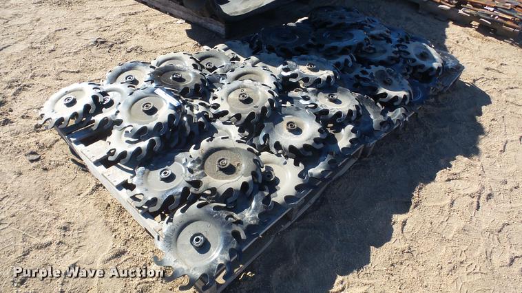 image for item DG9196 Approximately 60 trash whippers