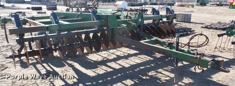 image for item DG9201 John Deere 714 mulch finisher