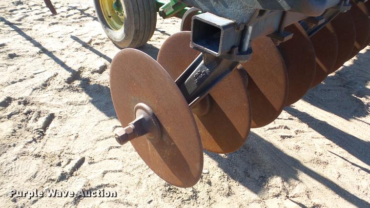 image for item DG9201 John Deere 714 mulch finisher