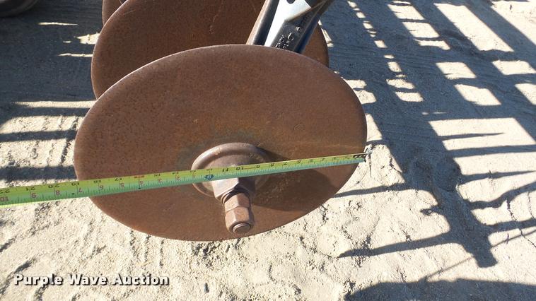 image for item DG9201 John Deere 714 mulch finisher