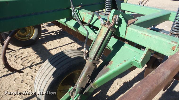 image for item DG9201 John Deere 714 mulch finisher