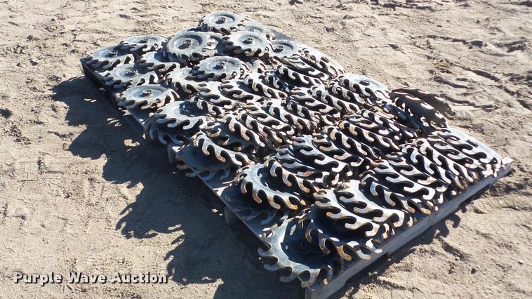 image for item DG9204 Approximately 60 trash whippers