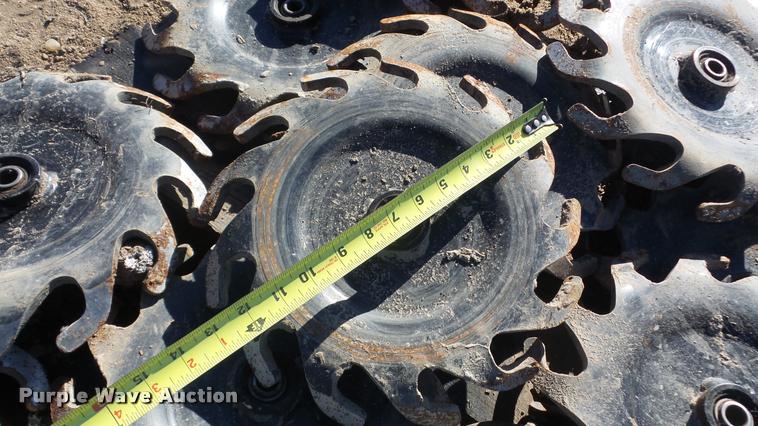 image for item DG9204 Approximately 60 trash whippers