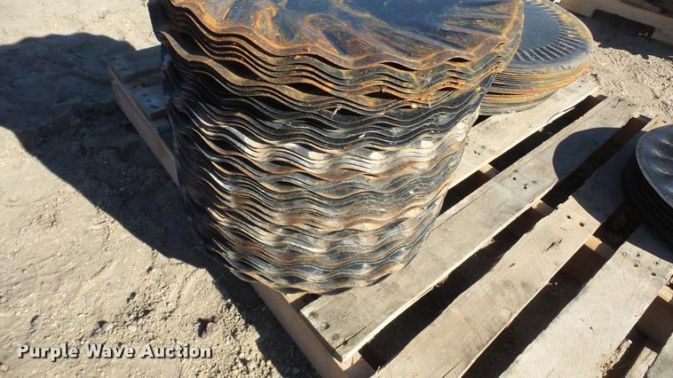 image for item DG9214 Approximately 95 coulters