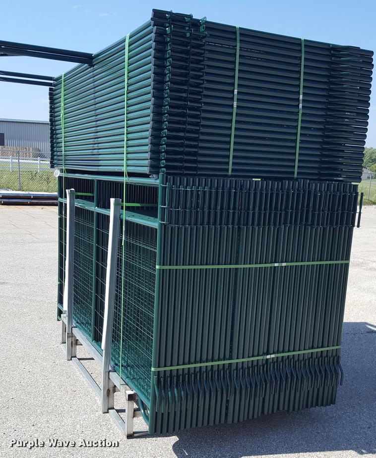 image for item F1773 (56) corral panels with mesh
