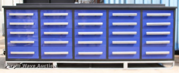 image for item F1778 Steel work bench