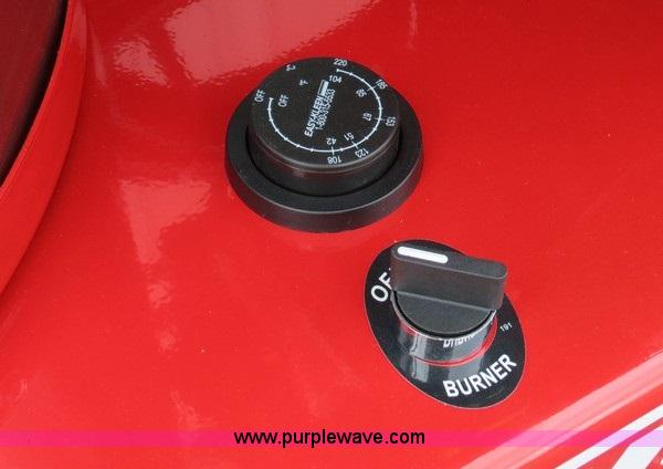 image for item F1786 2016 Easy-Kleen Magnum 4000 Series Gold pressure washer