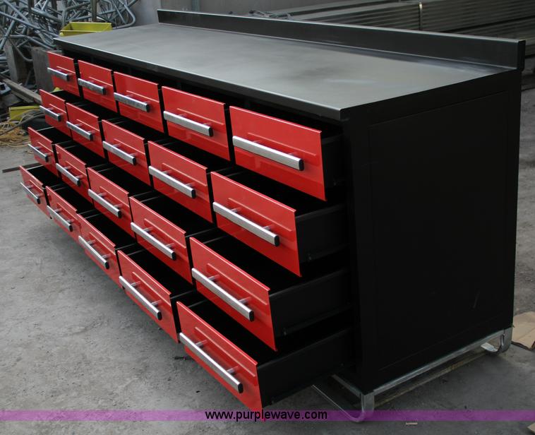 image for item F1800 Steel work bench