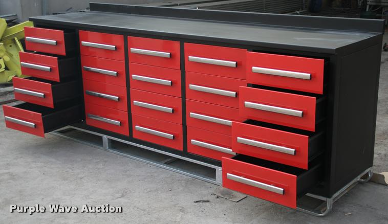 image for item F1801 Steel work bench
